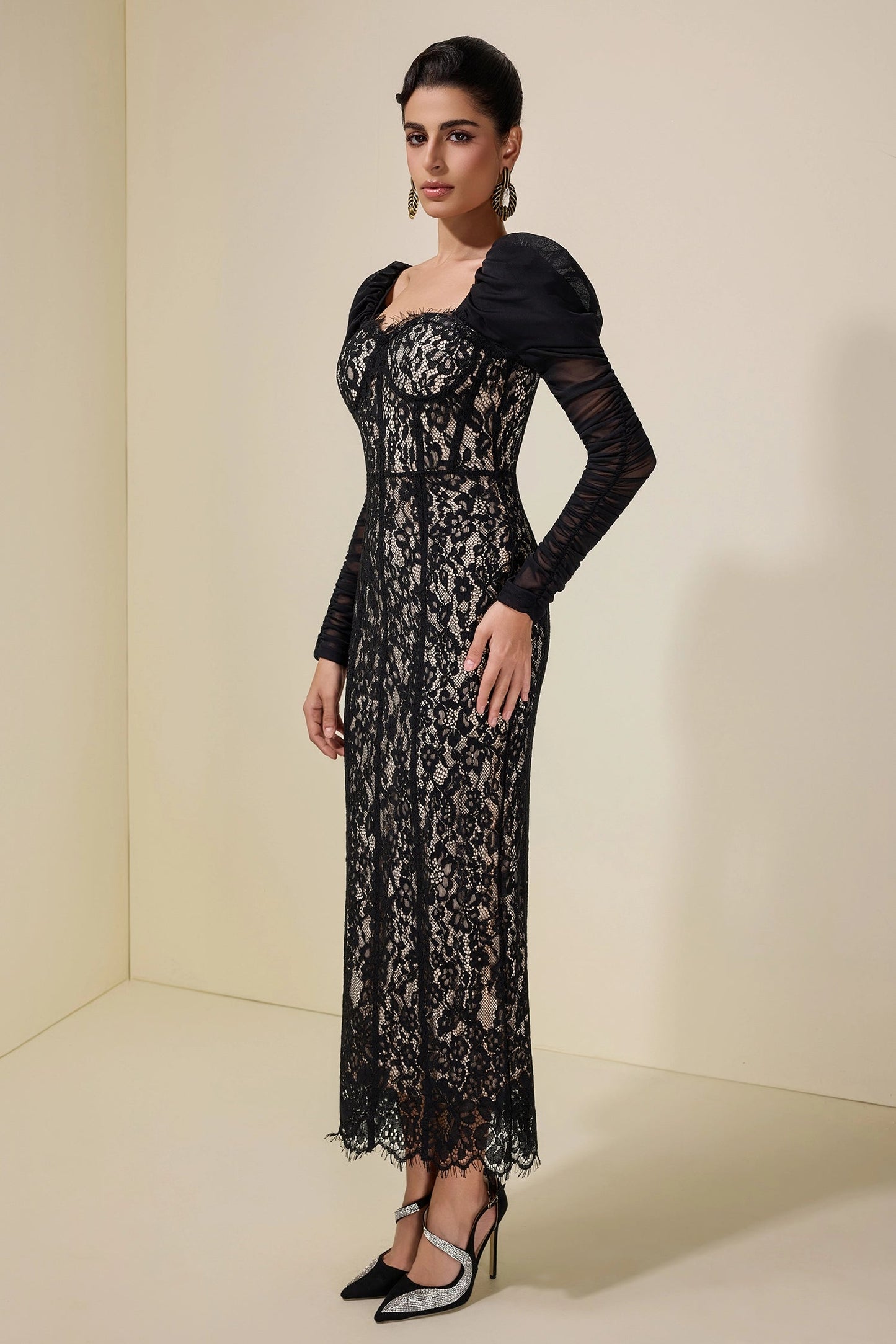 juliet Lace Splicing Mesh Puff Sleeve Midi Dress in black