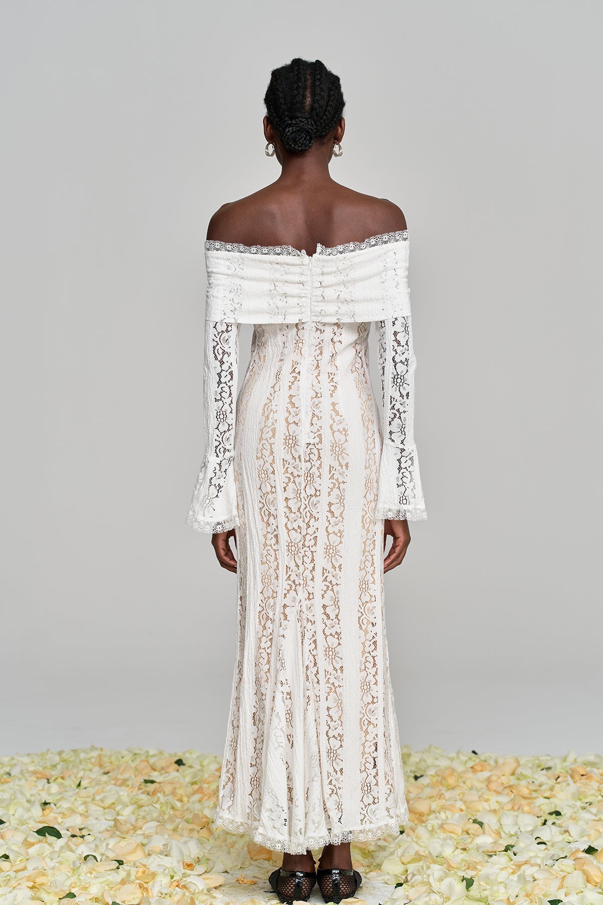 Shop beautiful dress - Perfect for special occasions | Alladitta Lace Off Shoulder Cutout Maxi Dress