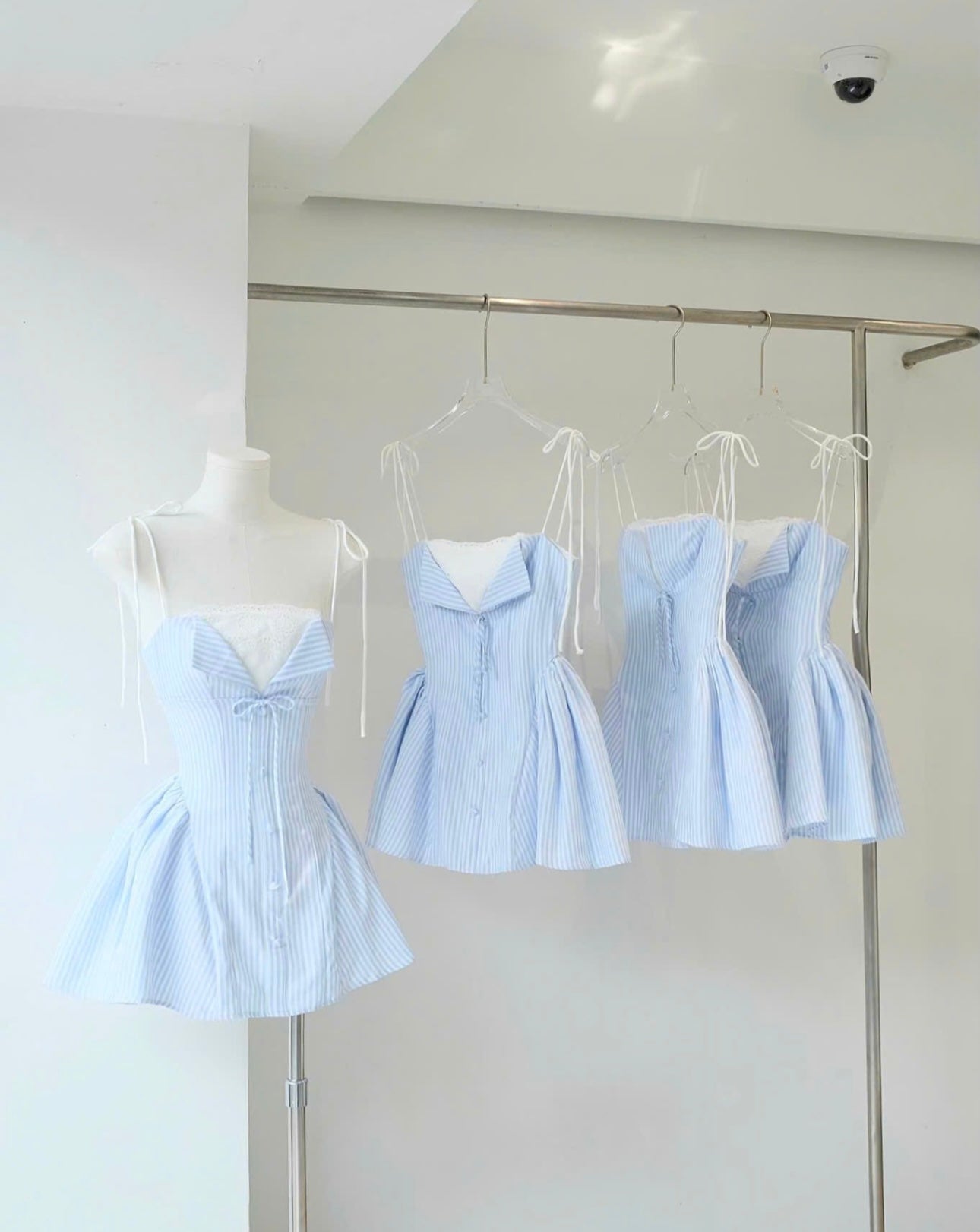 Shop beautiful dress - Perfect for special occasions | Nerina Mini Dress