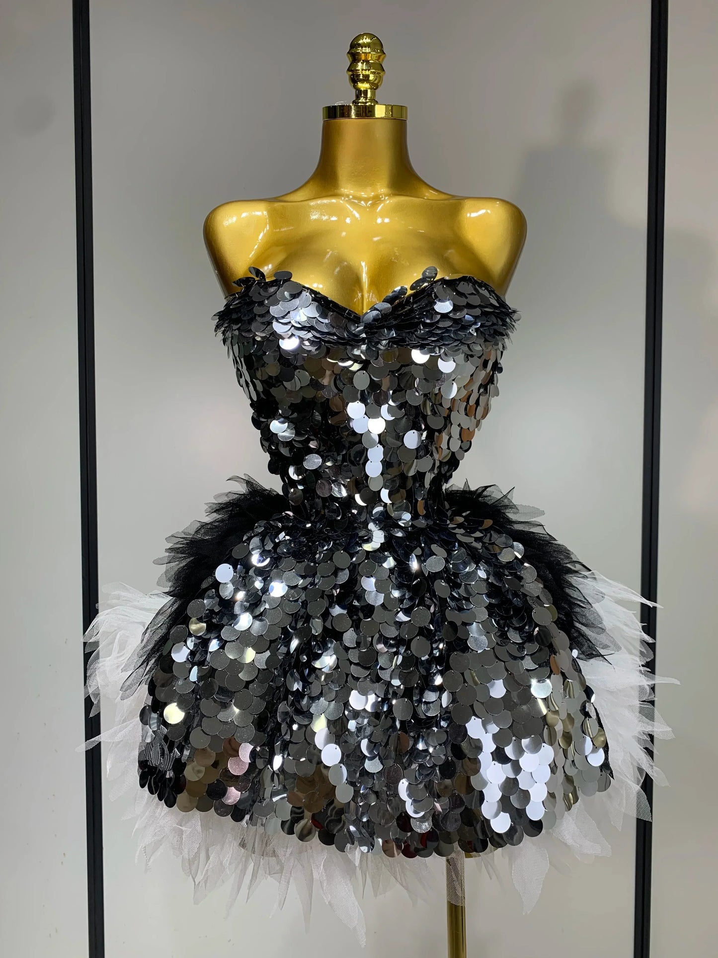 Ruby Sparkly Sequins Ruffles Backless Two Pieces Set