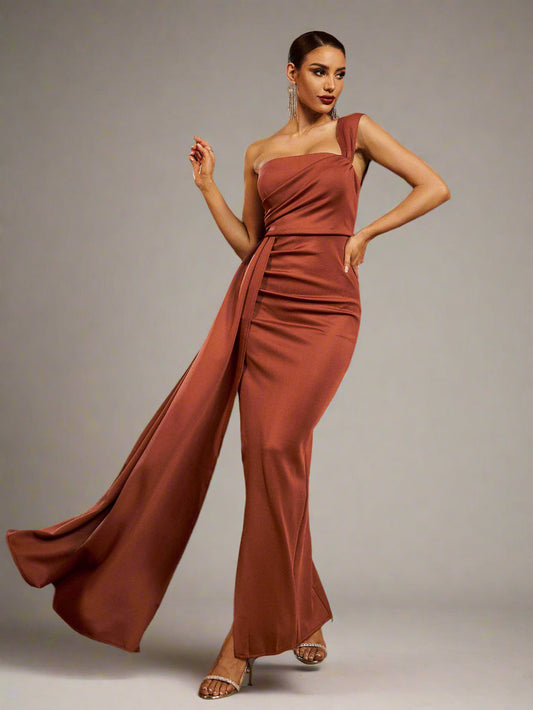 Ellalabel Draping Maxi Prom Dress in Brown - Crafted from High-quality Fabrication- Ideal for Wedding Guest and Formal Galas.