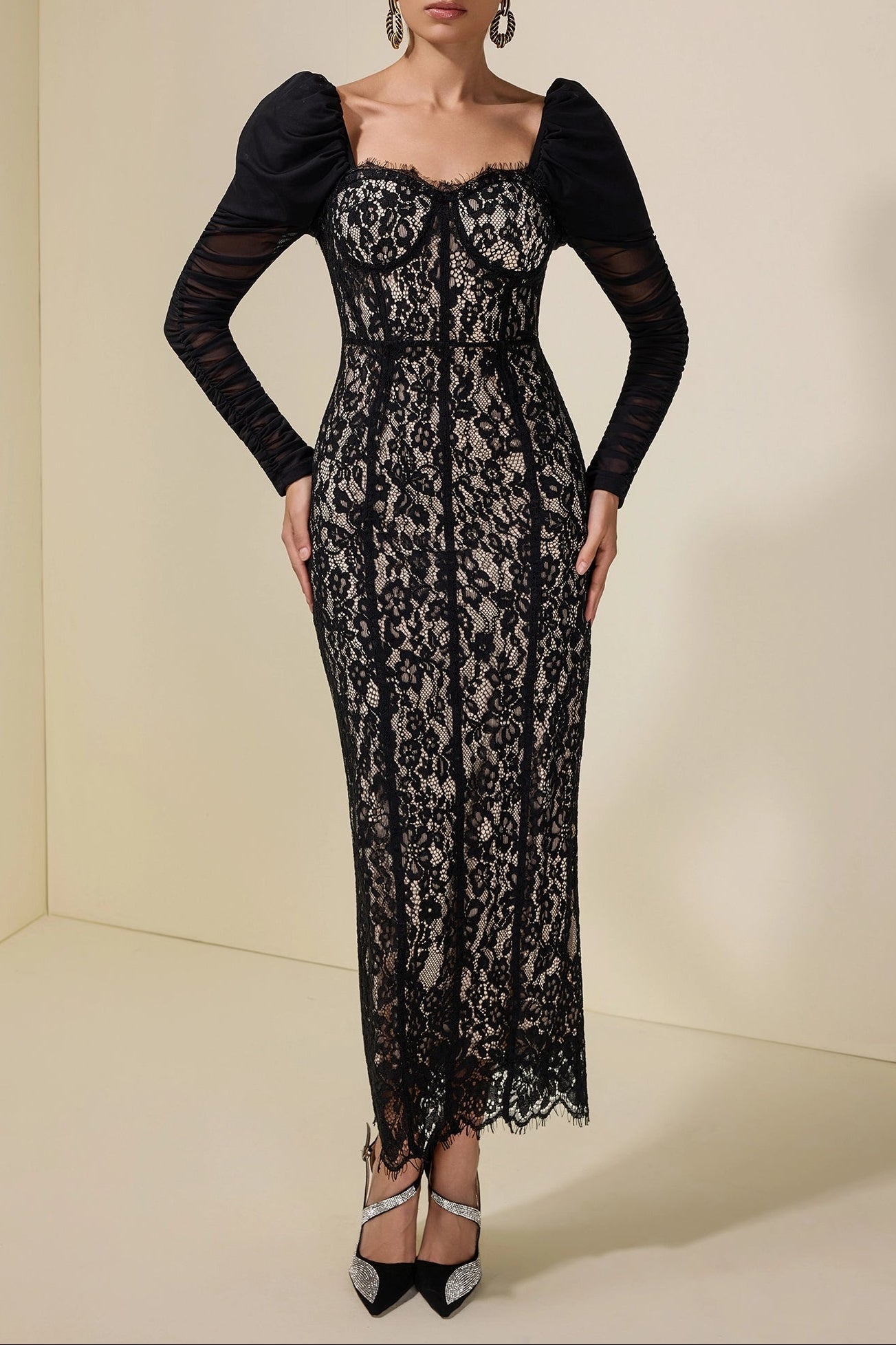 juliet Lace Splicing Mesh Puff Sleeve Midi Dress in black