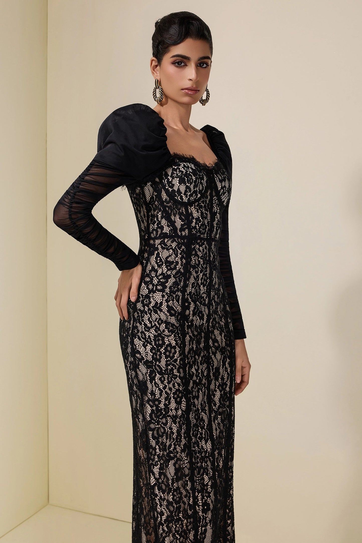 juliet Lace Splicing Mesh Puff Sleeve Midi Dress in black