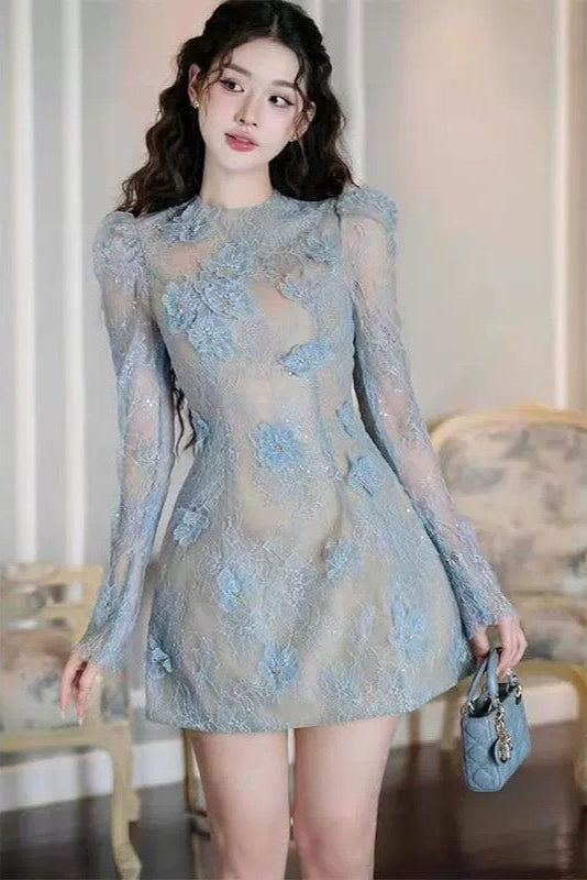 AMY LACE MINI DRESS IN BLUE