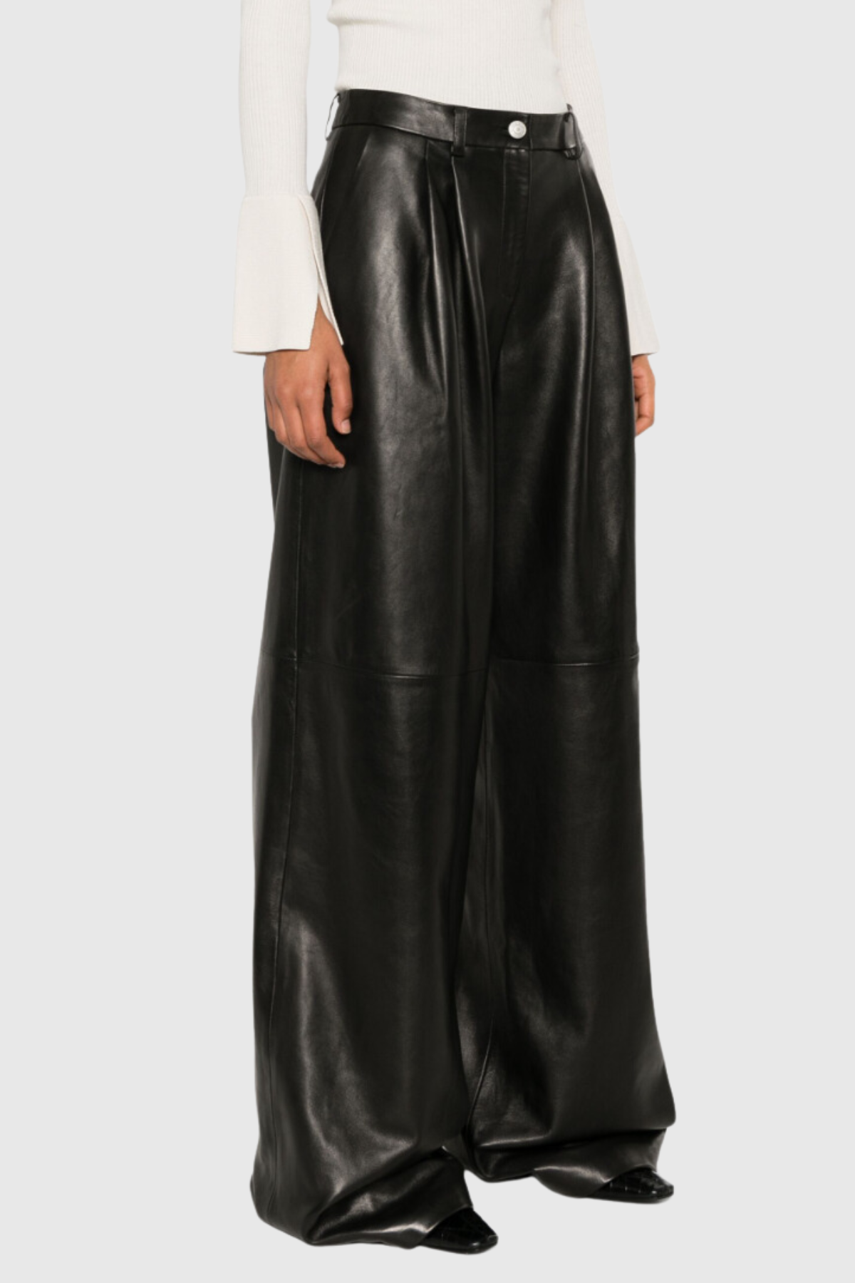 Aiattaua Leather Wide Pants