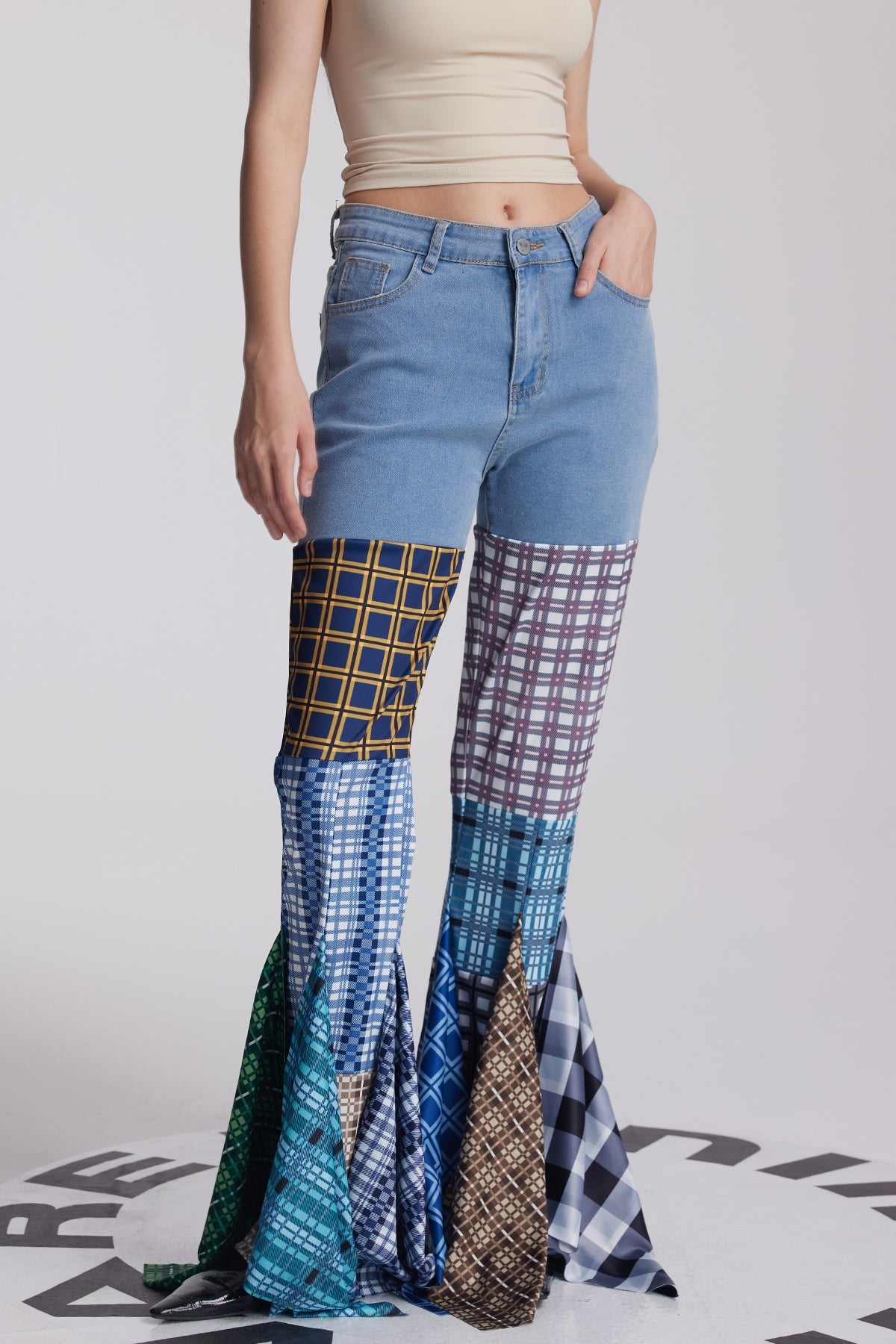 Shop  beautiful dress - Perfect for special occasions | Amedeo Grid Ruffle Deconstruct Pants