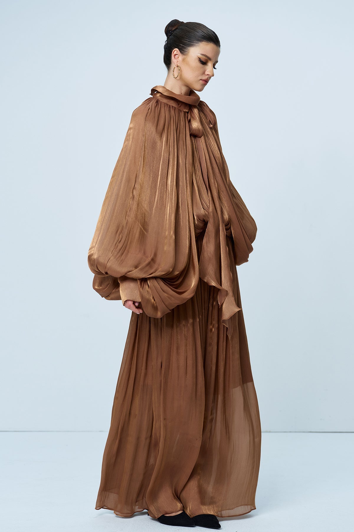 Shop  beautiful dress - Perfect for special occasions | Anima Ruch Lace Up Balloon Sleeve Maxi Dress