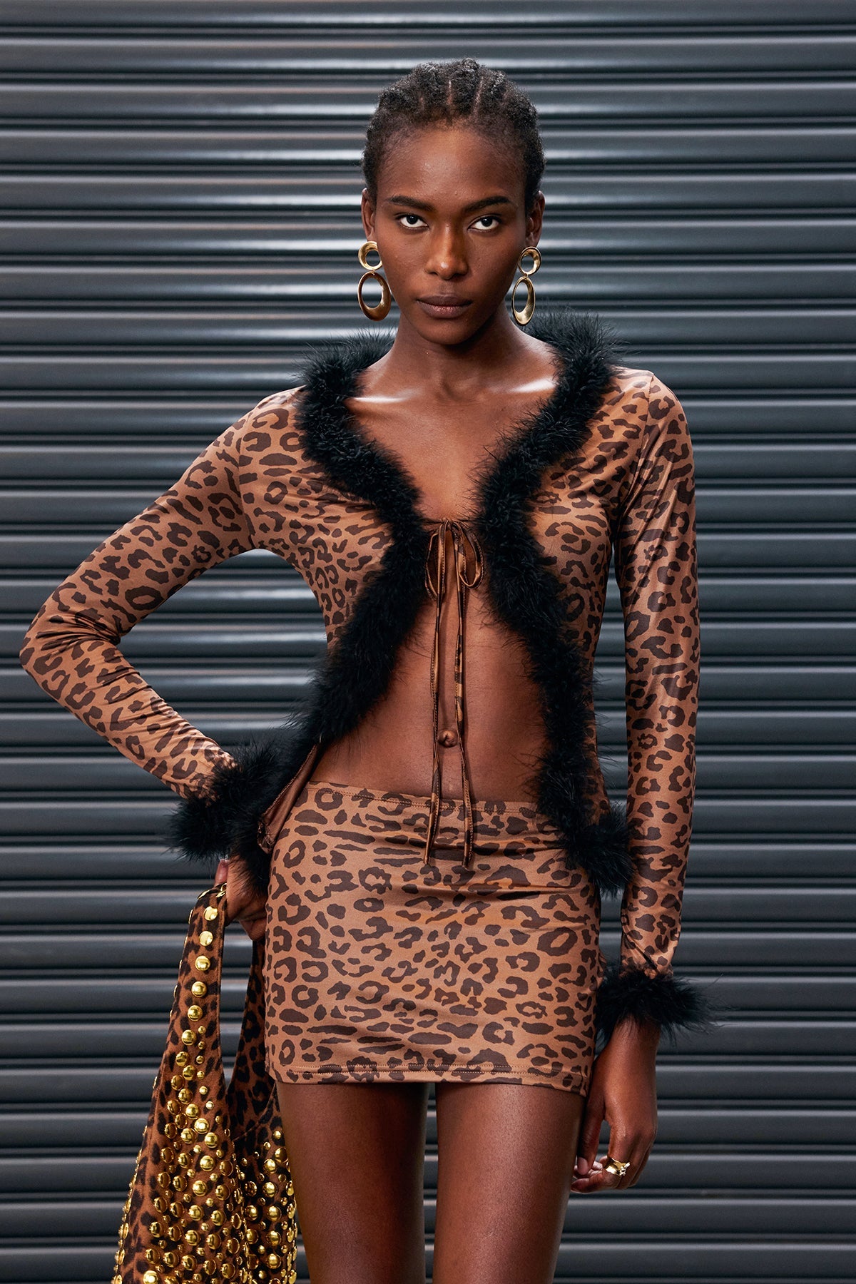 Shop  beautiful dress - Perfect for special occasions | Anubis Leopard Feather Lace Up Split Skirt Set