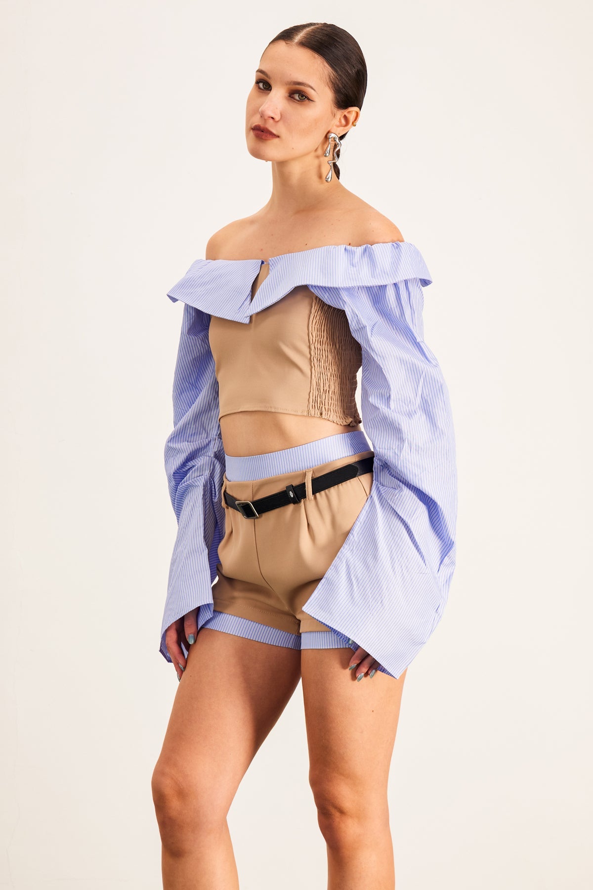 Ardice Off Shoulder Buckle Short Pants Set