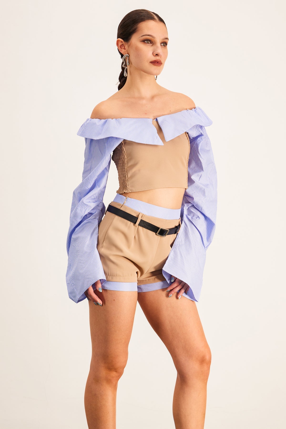 Ardice Off Shoulder Buckle Short Pants Set