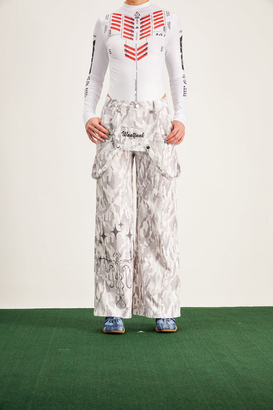 Ellalabel Baltazar Deconstruct Camouflage Print Pants - Crafted from High-quality Fabrication - Designed for Elegant Occasions.