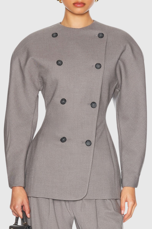 Ellalabel Corisa Curvilinear Jacket - Crafted from High-quality Fabrication - Designed for Elegant Occasions.