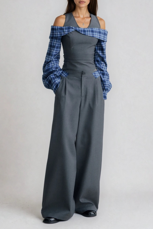 Ellalabel lorraine Halter Neck Grid Pants Set - Crafted from High-quality Fabrication - Designed for Elegant Occasions.