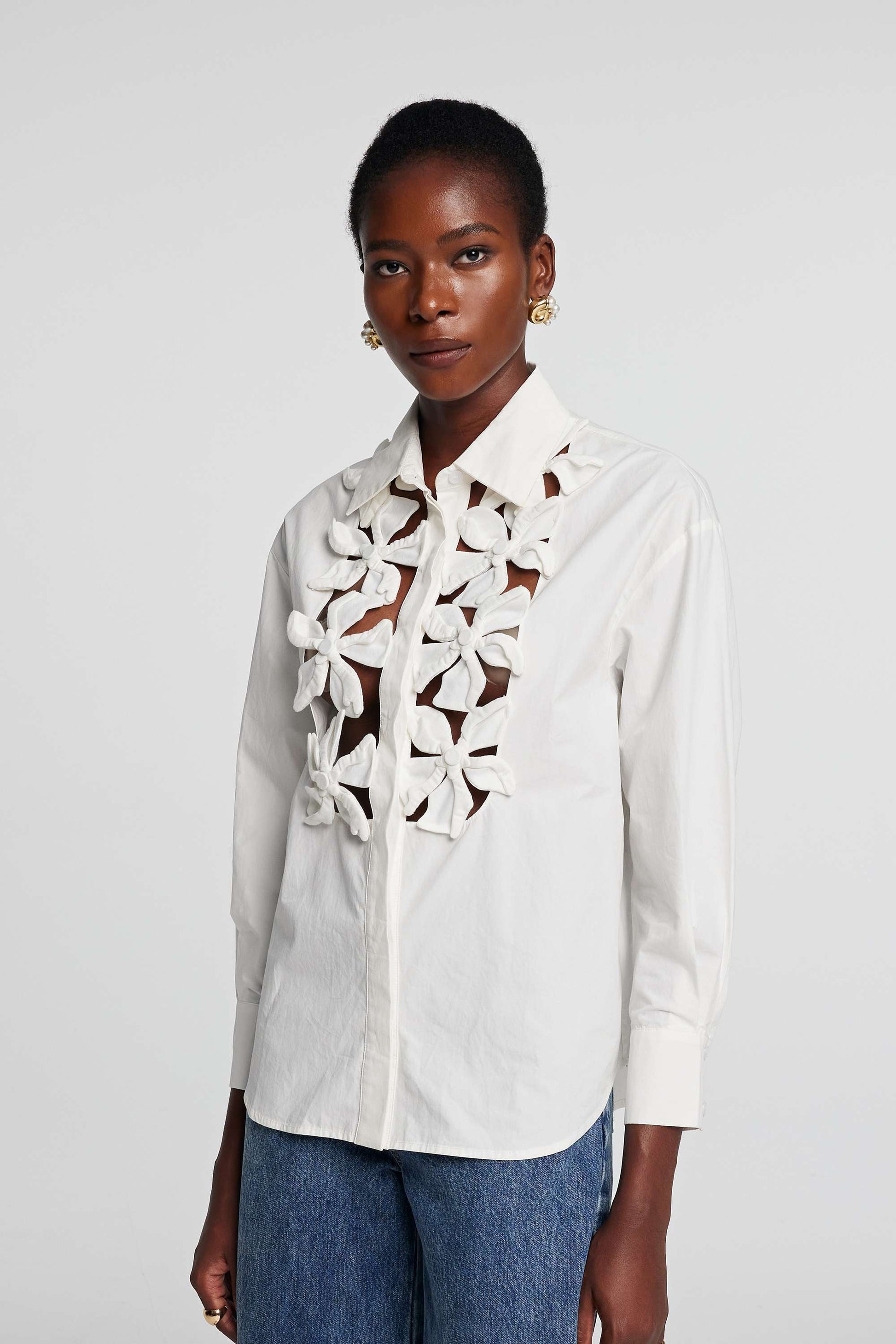 Kira Cutout Flower Long Sleeves Top