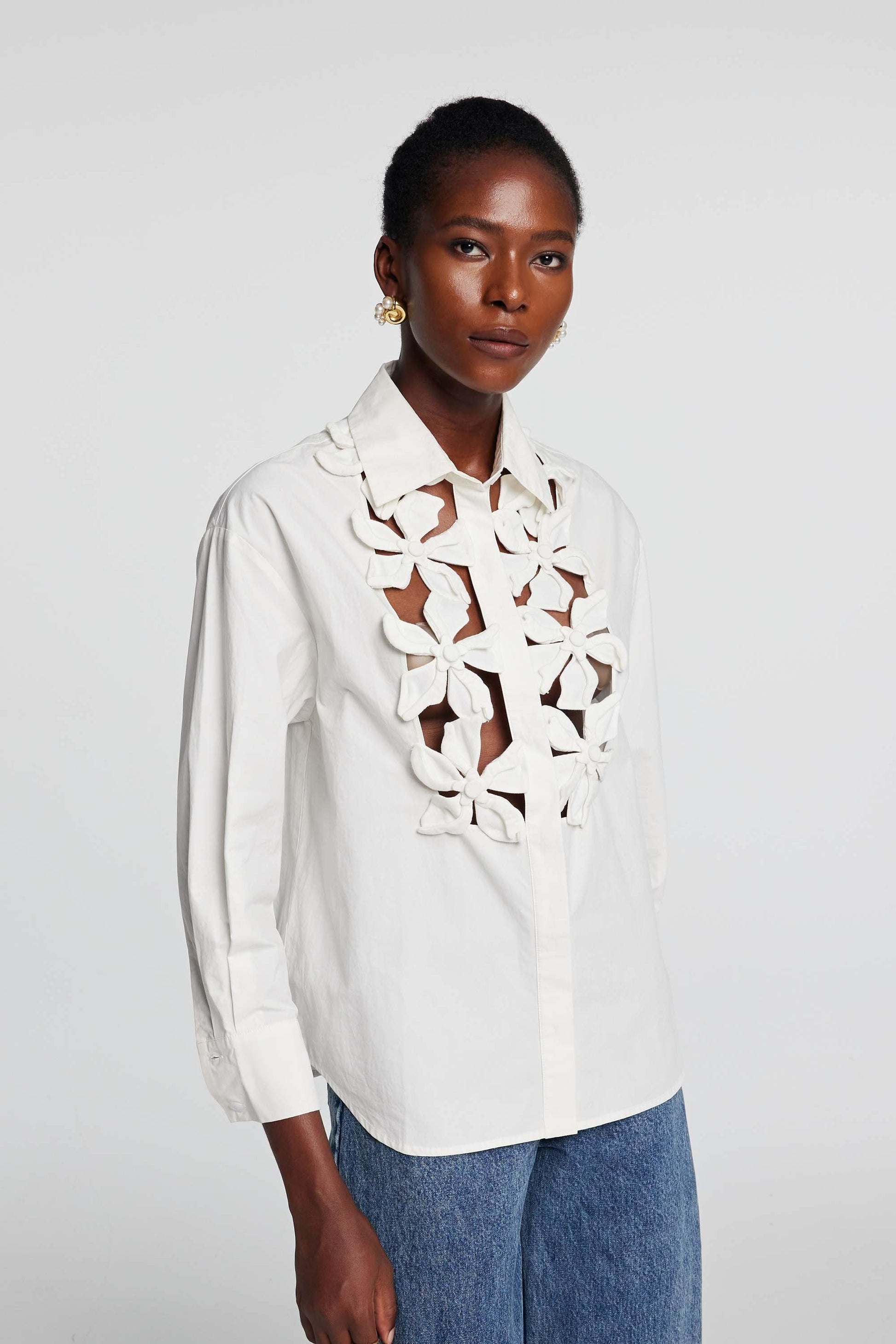 Kira Cutout Flower Long Sleeves Top