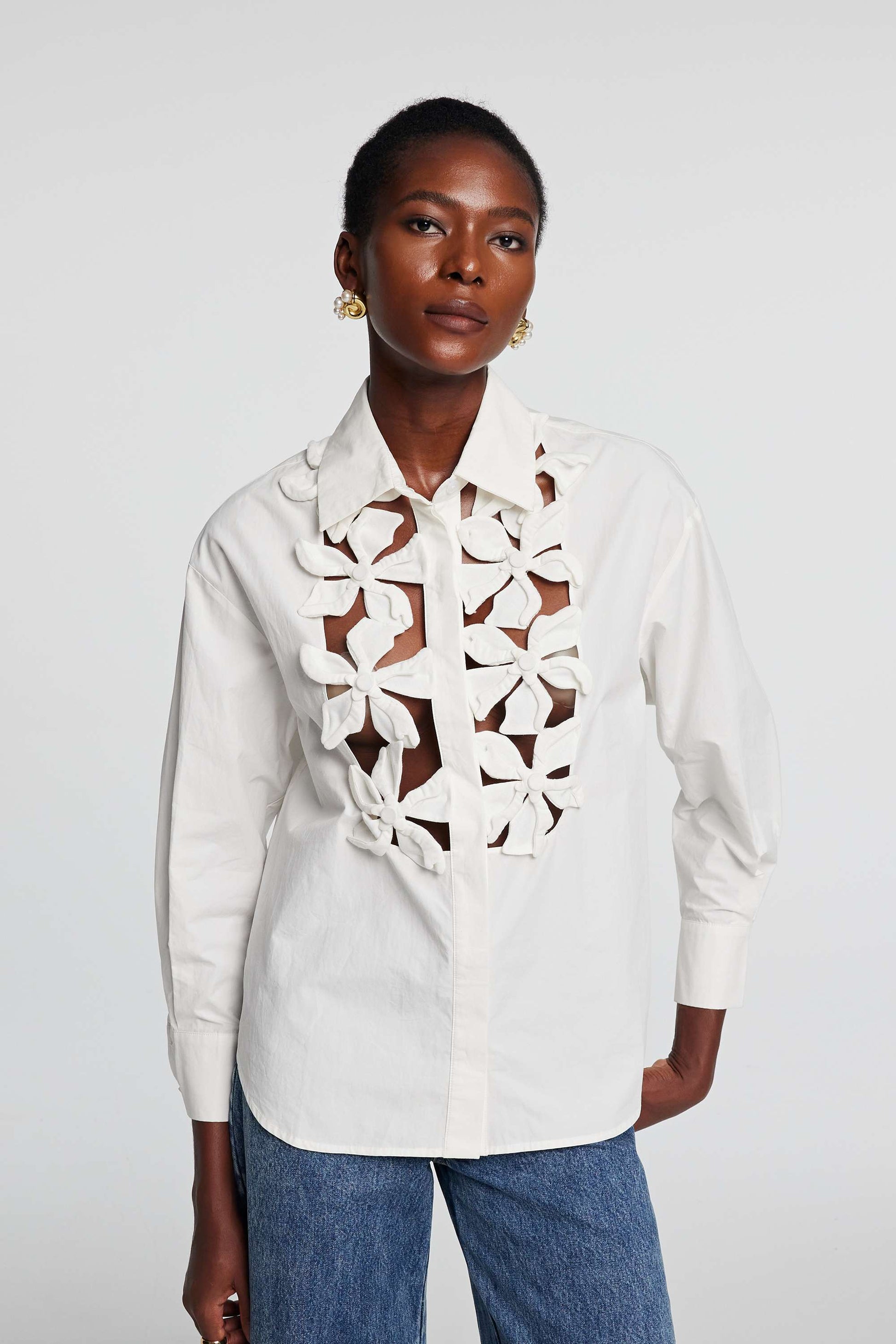 Kira Cutout Flower Long Sleeves Top