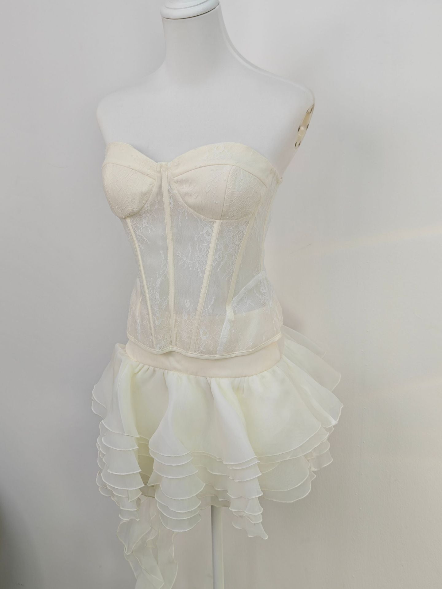 lauren Irregular Petal Lace Bodycon Mini Skirt Set In Beige