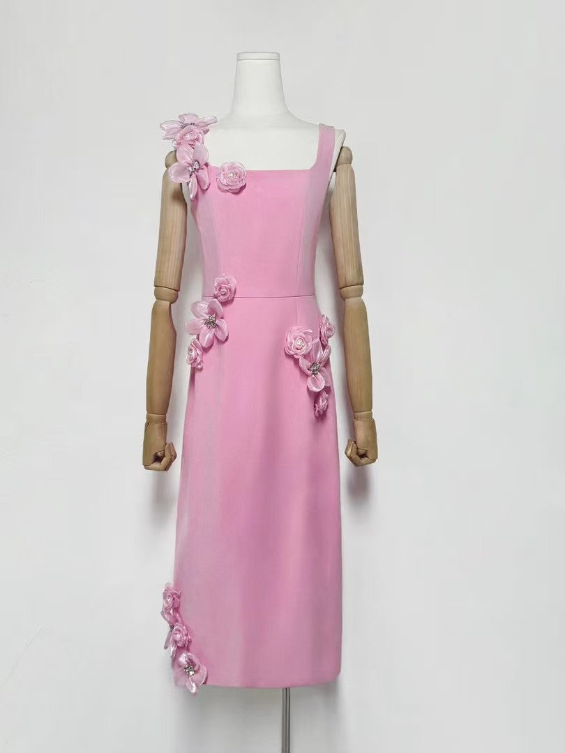 Chantelle 3D Midi Dress in Pink