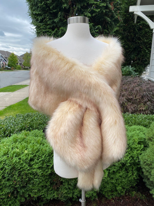 Ellalabel Champagne faux fur wrap bridal stole wedding shawl in Champagne - Crafted from High-quality Fabrication - Designed for Elegant Occasions.