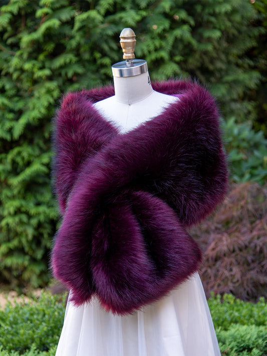 Ellalabel Purple plum faux fur wrap bridal shawl in Purple - Crafted from High-quality Fabrication - Designed for Elegant Occasions.