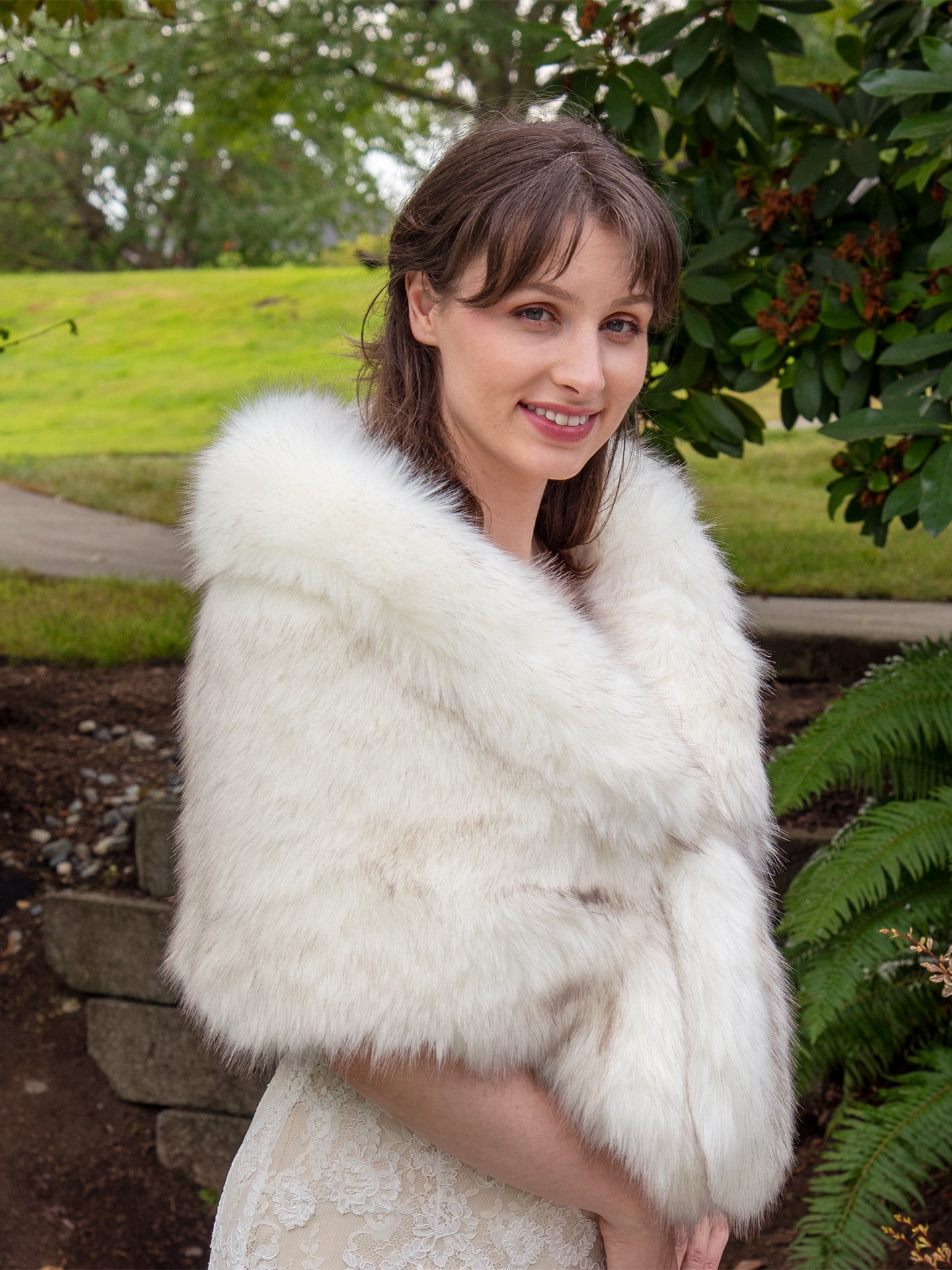 Ivory faux fur wrap with brown tips