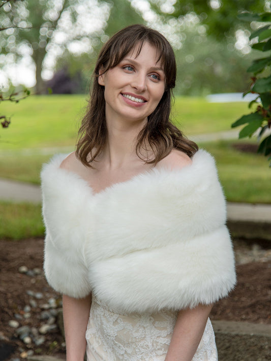 Ellalabel Ivory faux fur wrap bridal shawl wedding stole - Crafted from High-quality Fabrication - Designed for Elegant Occasions.