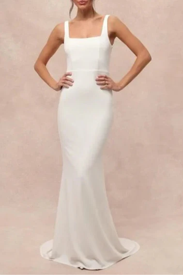 Ellalabel Natural Regal Classic Sleeveless Twist-Back Maxi Dress - Crafted from High-quality Fabrication- Ideal for Wedding Guest and Formal Galas.